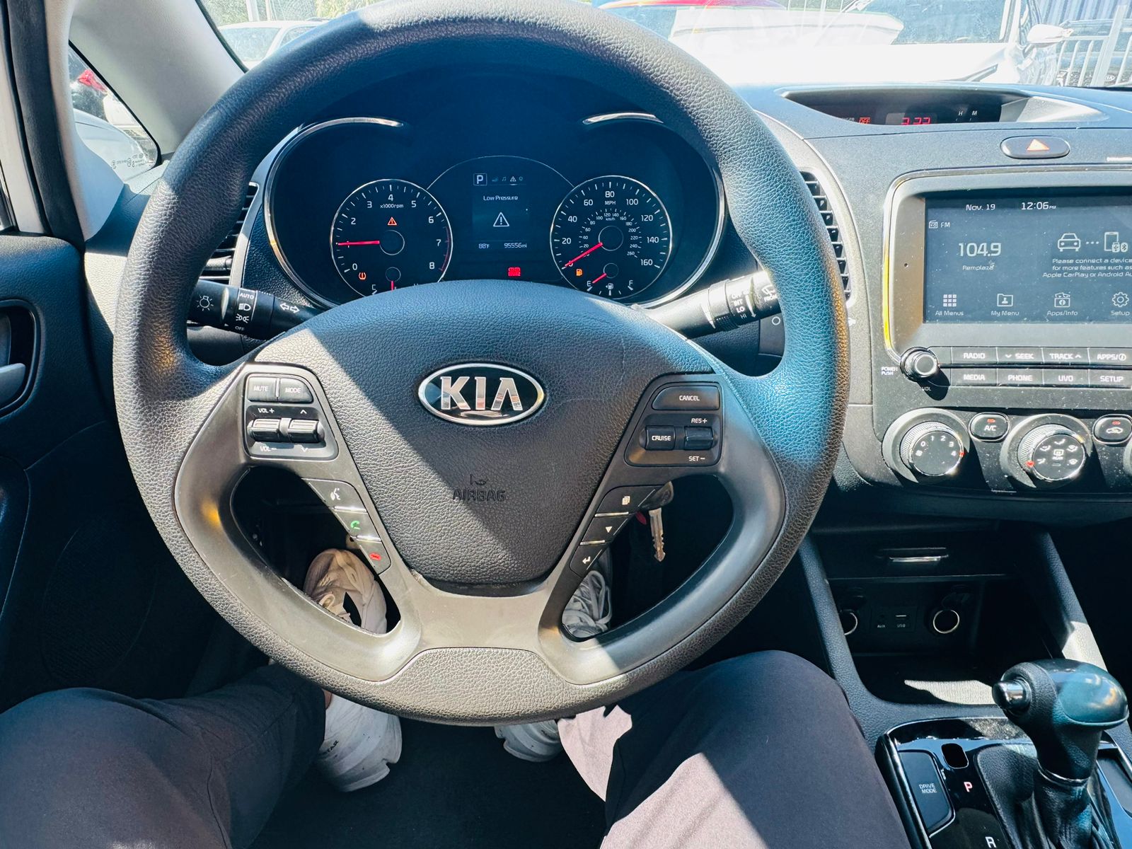 carros - Kia Forte 2018 ✅️ Como nuevo 5