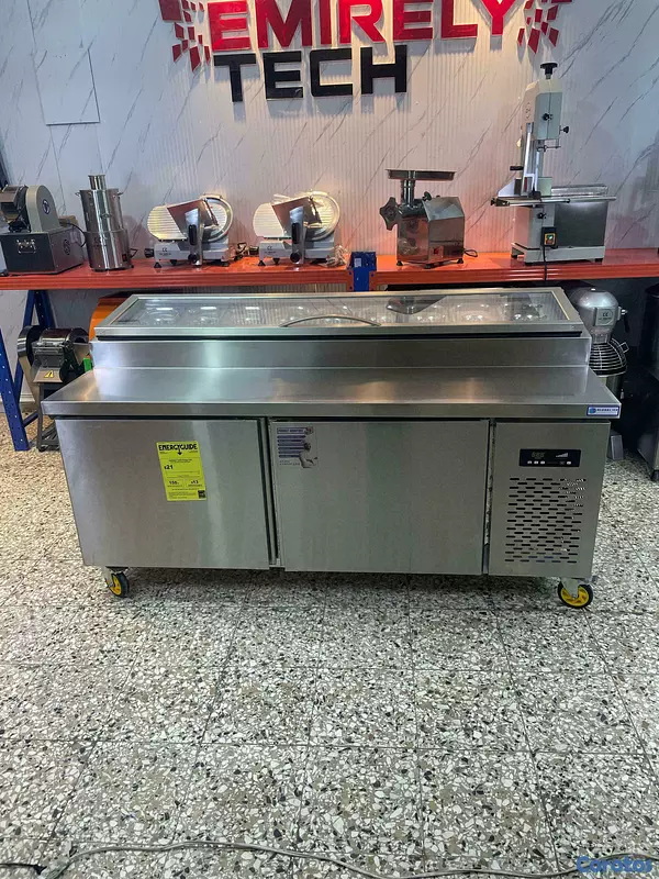 equipos profesionales - Mesa pantry para preparar pizza 9
