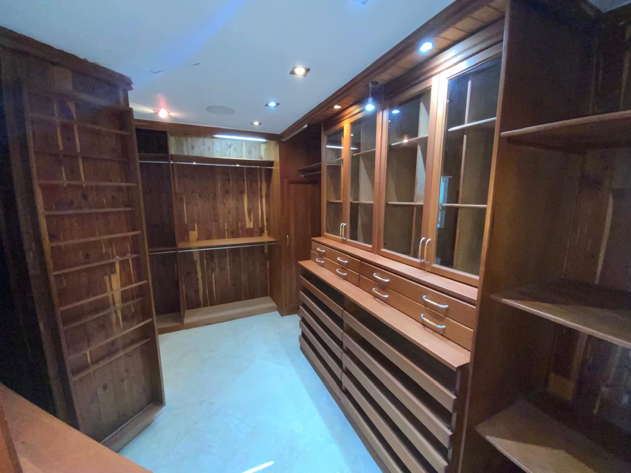 penthouses - Amplio e Iluminado Penthouse de 2 niveles con un estilo clásico. 8