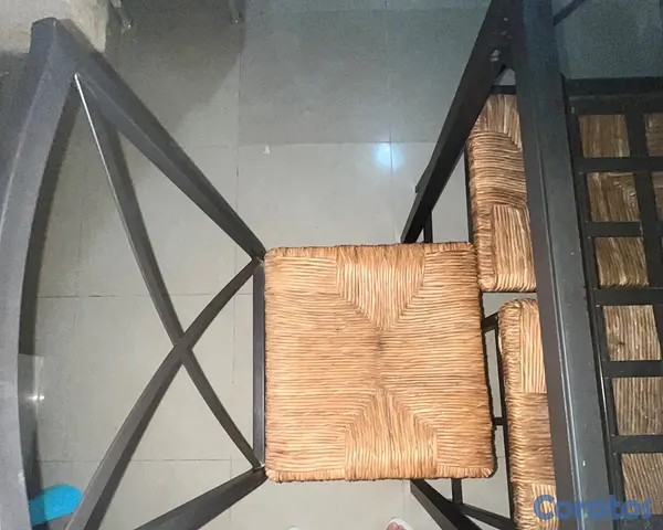 decoración y accesorios - Comedor de IKEA con 6 sillas y una lámpara  2