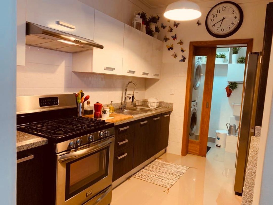 apartamentos - HERMOSO APARTAMENTO AMUEBLADO IDEAL PARA EJECUTIVOS POR TEMPORADA. 2