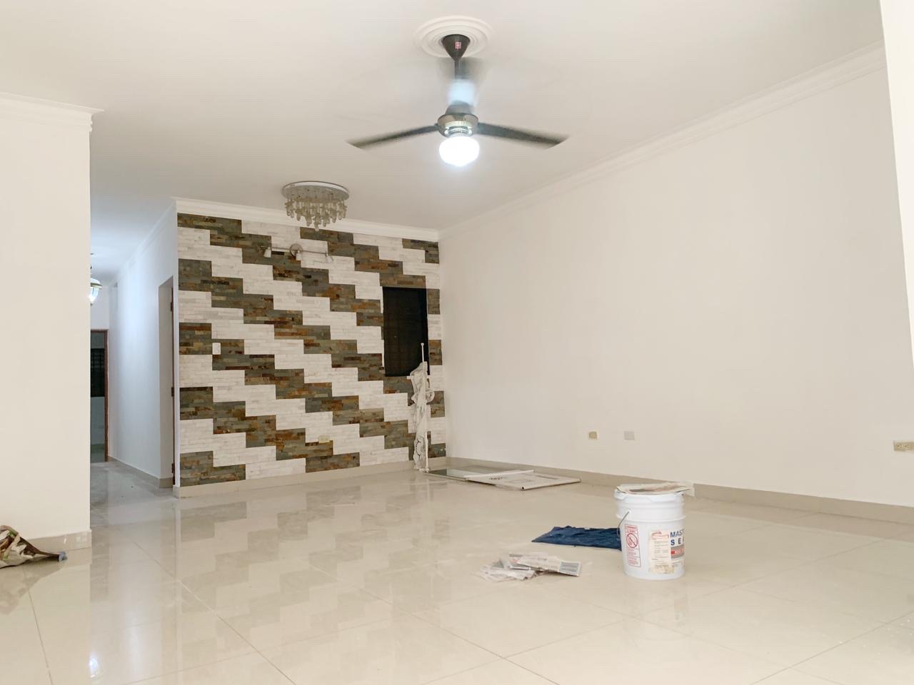 apartamentos - hermosos apartamentos en zona céntrica en Evaristo Morales  3