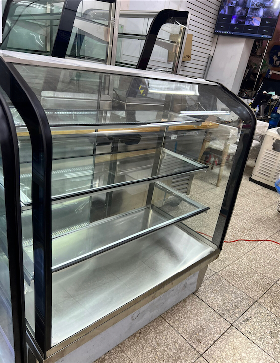 servicios profesionales - Vitrina Fría ❄️ 🎂 43” de Fábrica 1