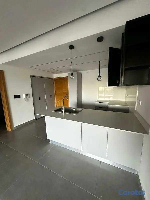 apartamentos - APARTAMENTO EN RENTA – GAZCUE, PISO ALTO 3