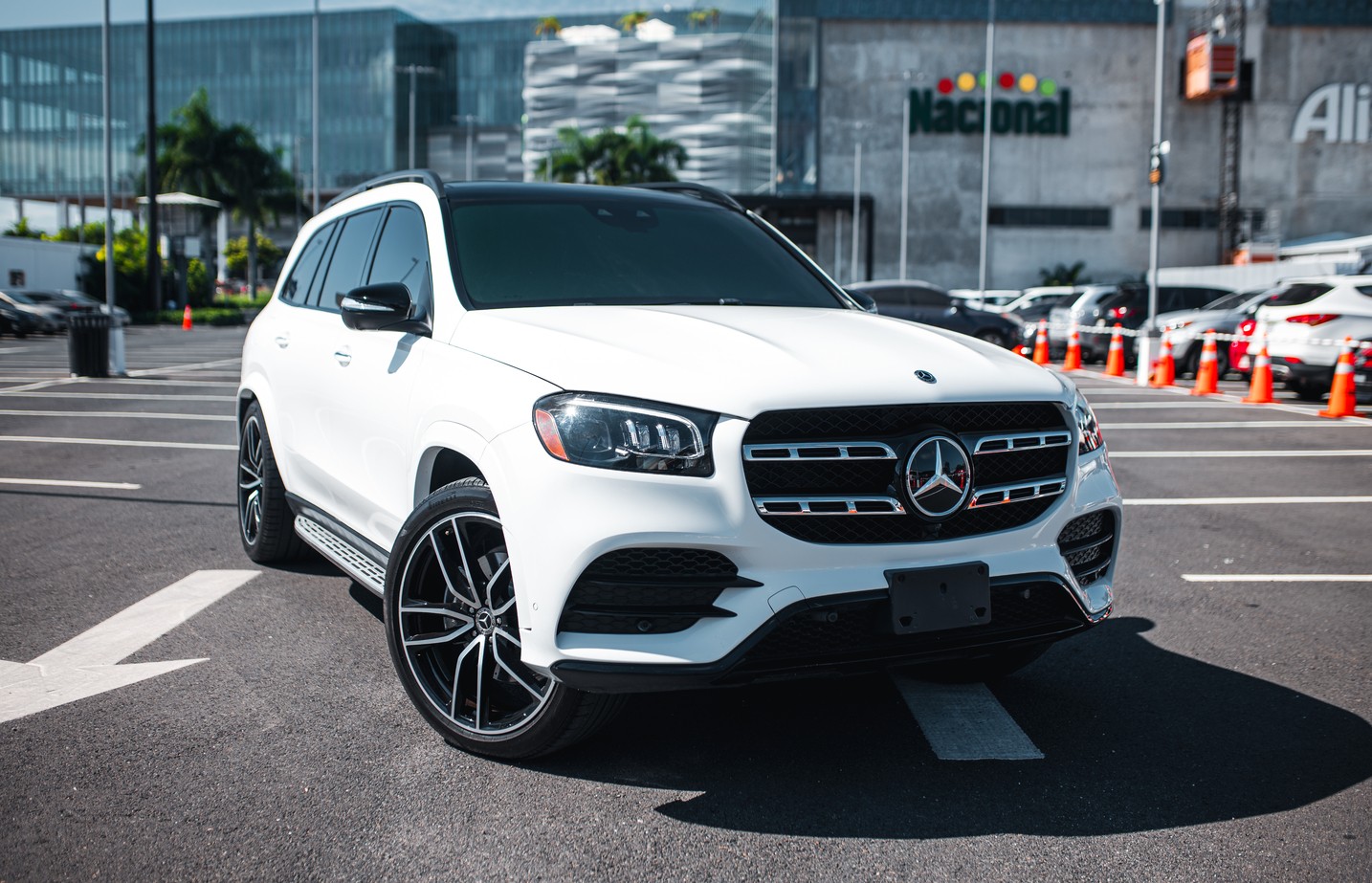 jeepetas y camionetas - Mercedes Benz GLS 580 AMG 2