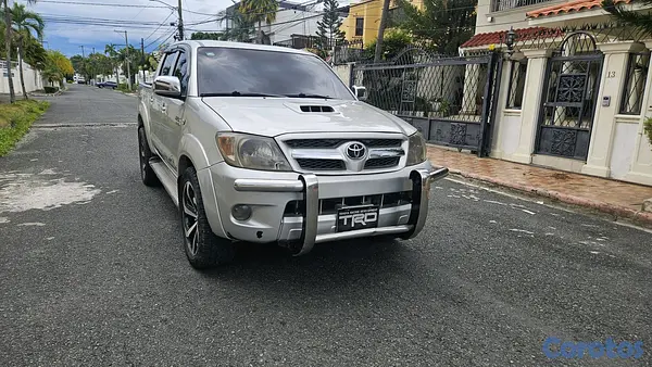 jeepetas y camionetas - Toyota hilux 4x4 4