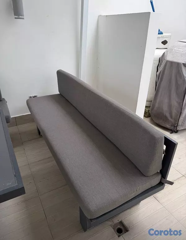 muebles y colchones - Juego mesa y 2 bancos  2