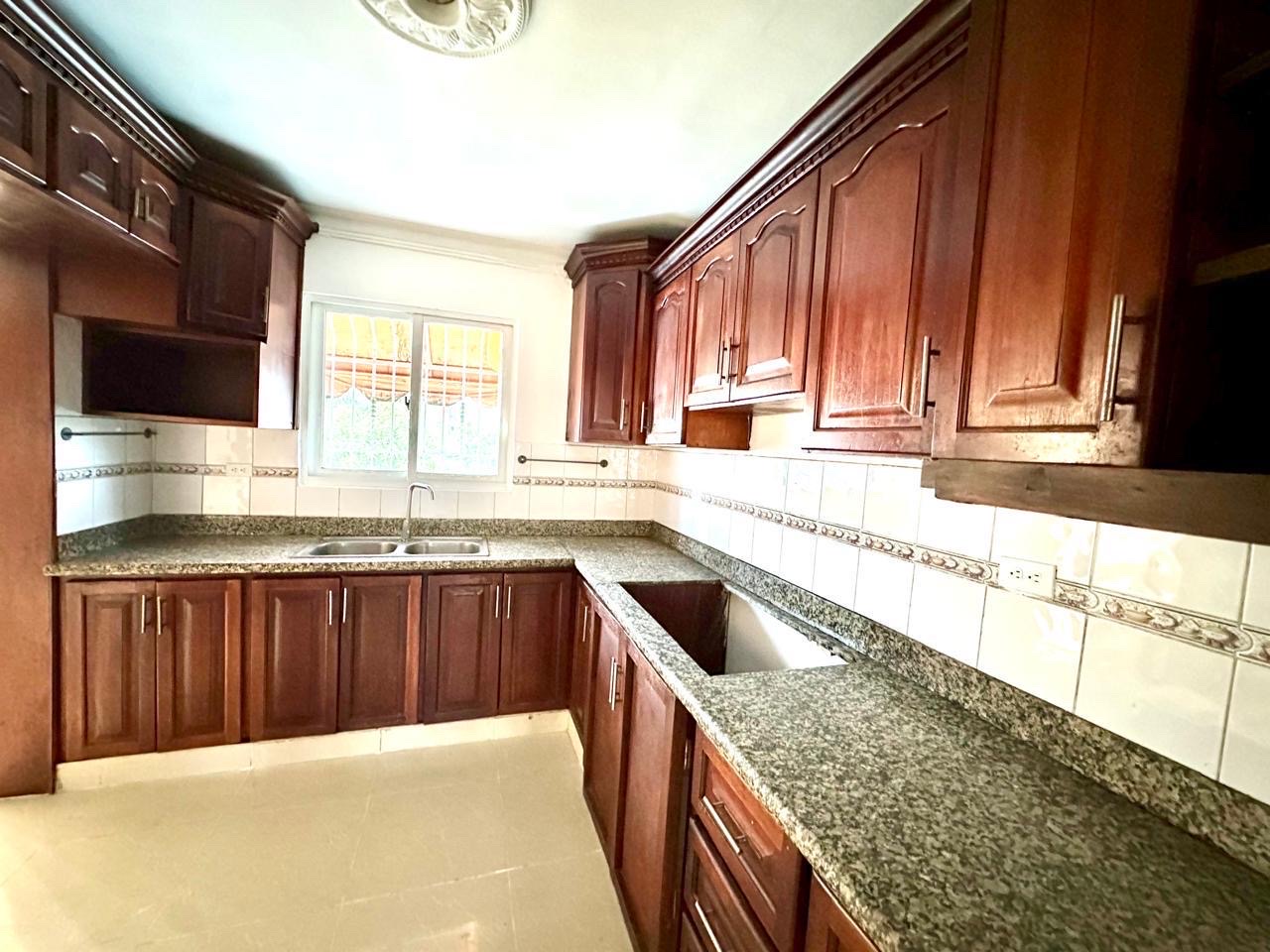 apartamentos - venta de apartamento en Alma Rosa primera Santo Domingo este de 126mts 3