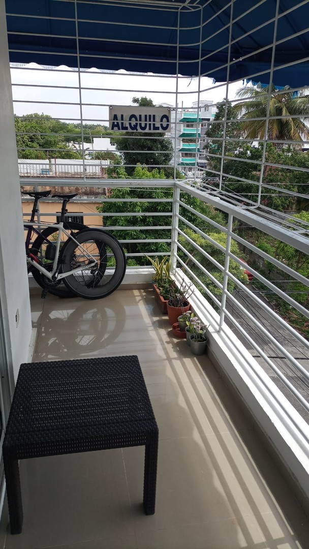apartamentos - Vendo en el sector el condado, Santo Domingo Oeste. 2