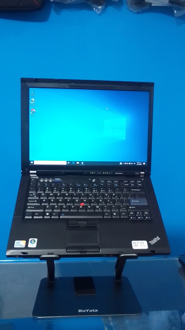 computadoras y laptops - Laptop Lenovo Thinkpad T400  Intel Core 2 Duo  4GB Ram  120GB SSD  HDD 14.0” 