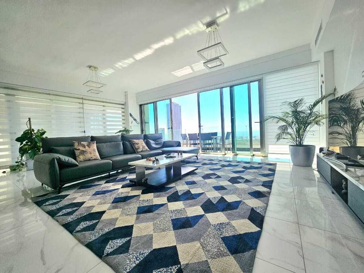 apartamentos - Apartamento en alquiler amueblado de 3 habitacione