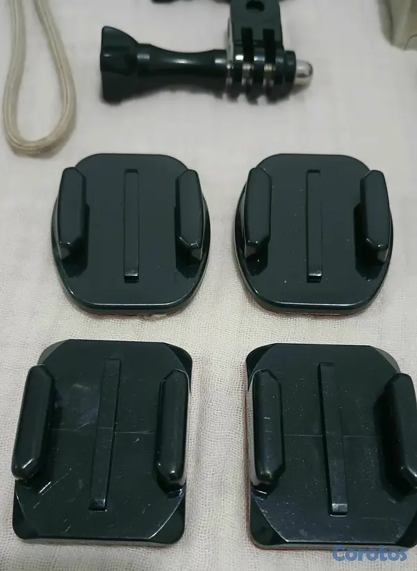 camaras y audio - Cámara GoPRO Hero2 con múltiples accesorios.  3