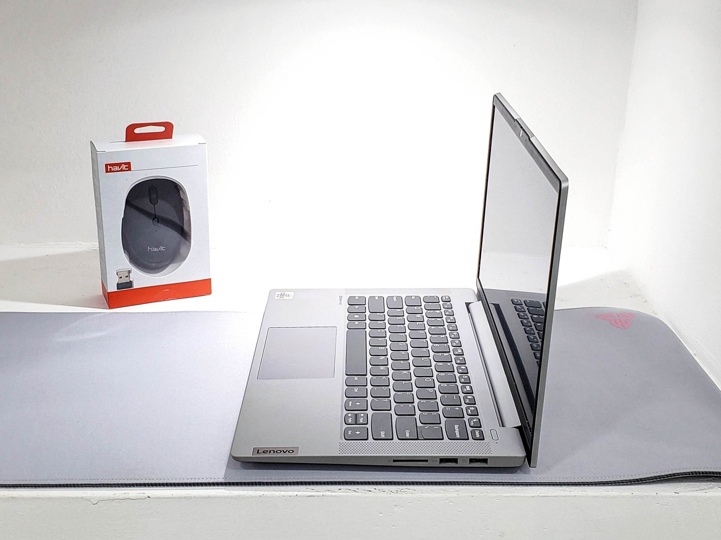 computadoras y laptops - Laptop Lenovo IdeaPad Flex 5 14ALC7 82R9000SUS / AMD Ryzen™ 5 5500U 1