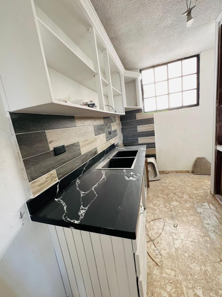 apartamentos - Apartamento remodelado con 3 baños en Mirador Sur 2