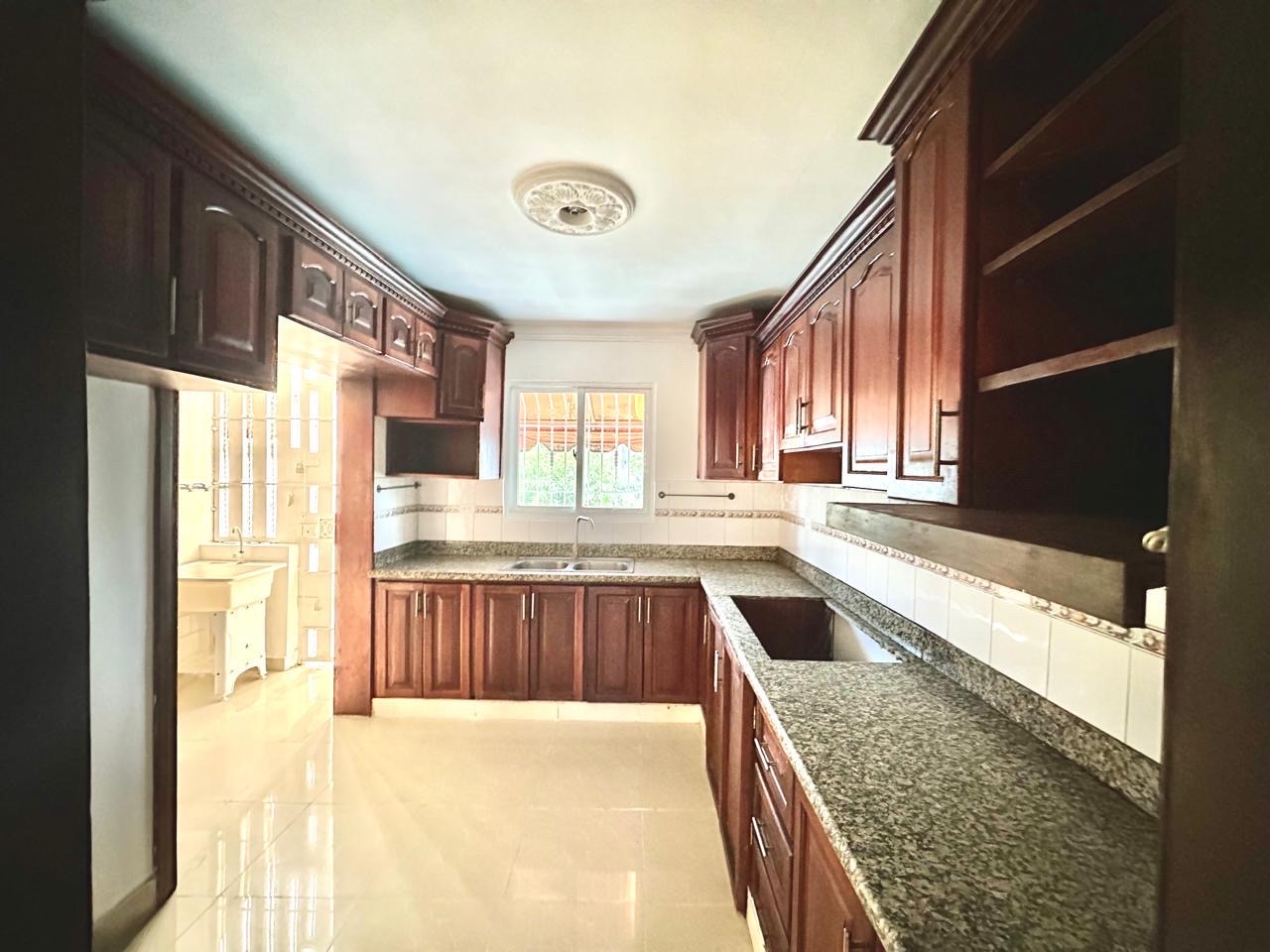 apartamentos - venta de apartamento en Alma Rosa primera Santo Domingo este de 126mts 4