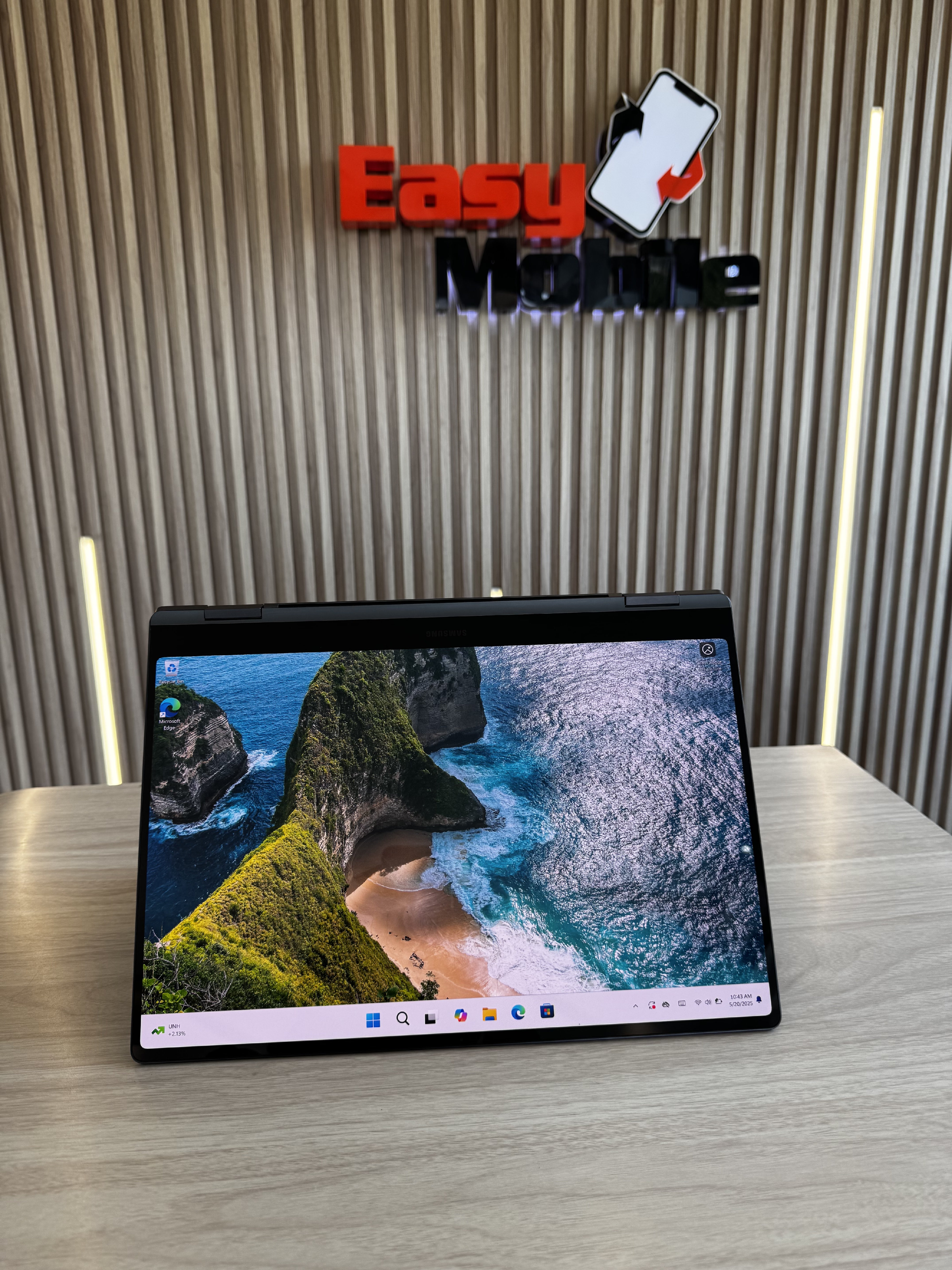 computadoras y laptops - SAMSUNG GALAXY BOOK 3 PRO i7-1360P 16" FHD AMOLED 2 iN 1 (360) 16GB RAM 1TB  1