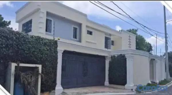 casas - venta de casa con piscina en Arroyo Hondo Viejo Distrito nacional  2