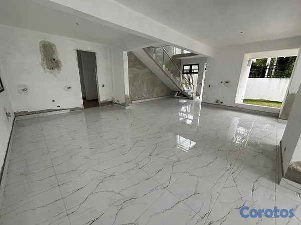 casas - Casa de 2 niveles en Venta en Altos de Arroyo Hondo III 4