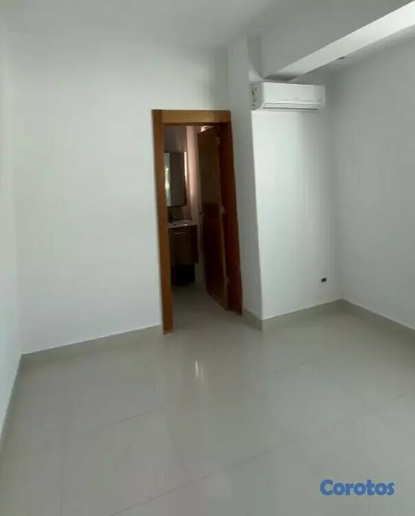 apartamentos - Renacimiento EXCELENTE APARTAMENTO Torre Moderna, impecable  apartamento  3