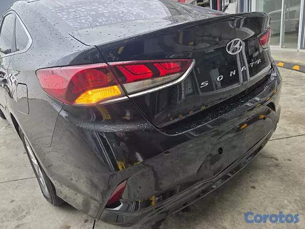 carros - HYUNDAI SONATA NEW RISE 2018 NEGRO GASOLINA 8