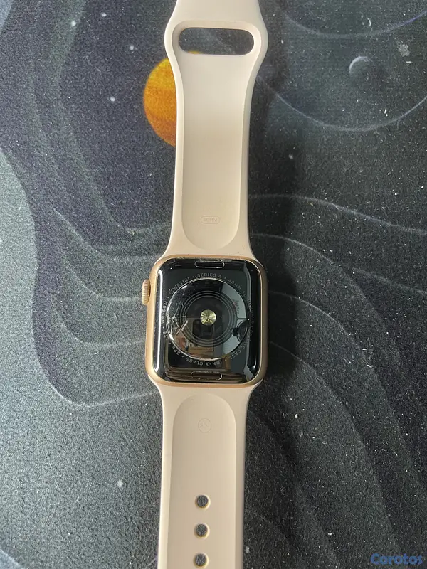 otros electronicos - Apple Watch Serie 4 40mm con sus accesorios  5