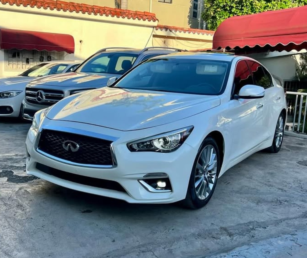 carros - 2019 Infiniti Q50 Luxe  0