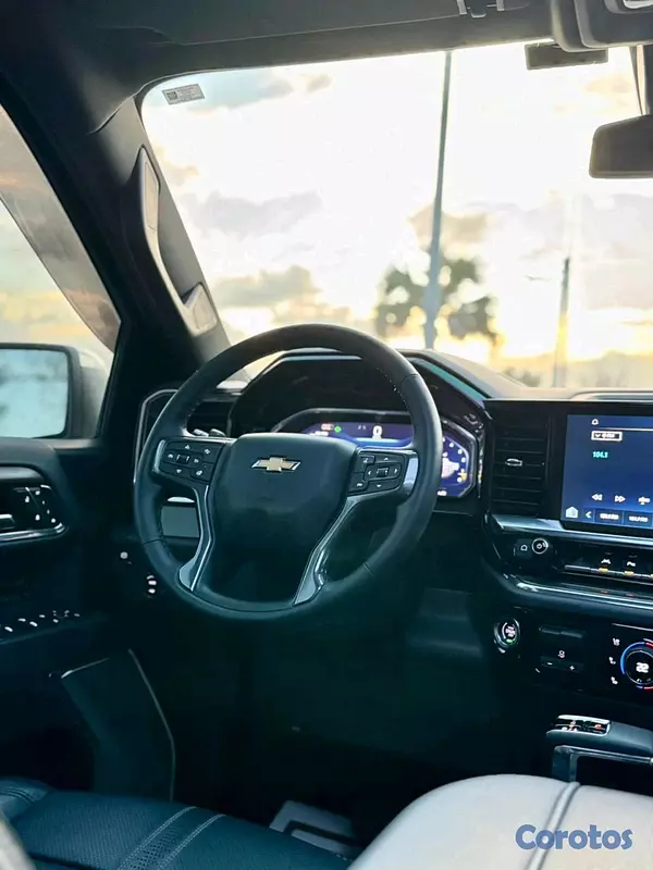 jeepetas y camionetas - chevolet silverado high country 2024 7