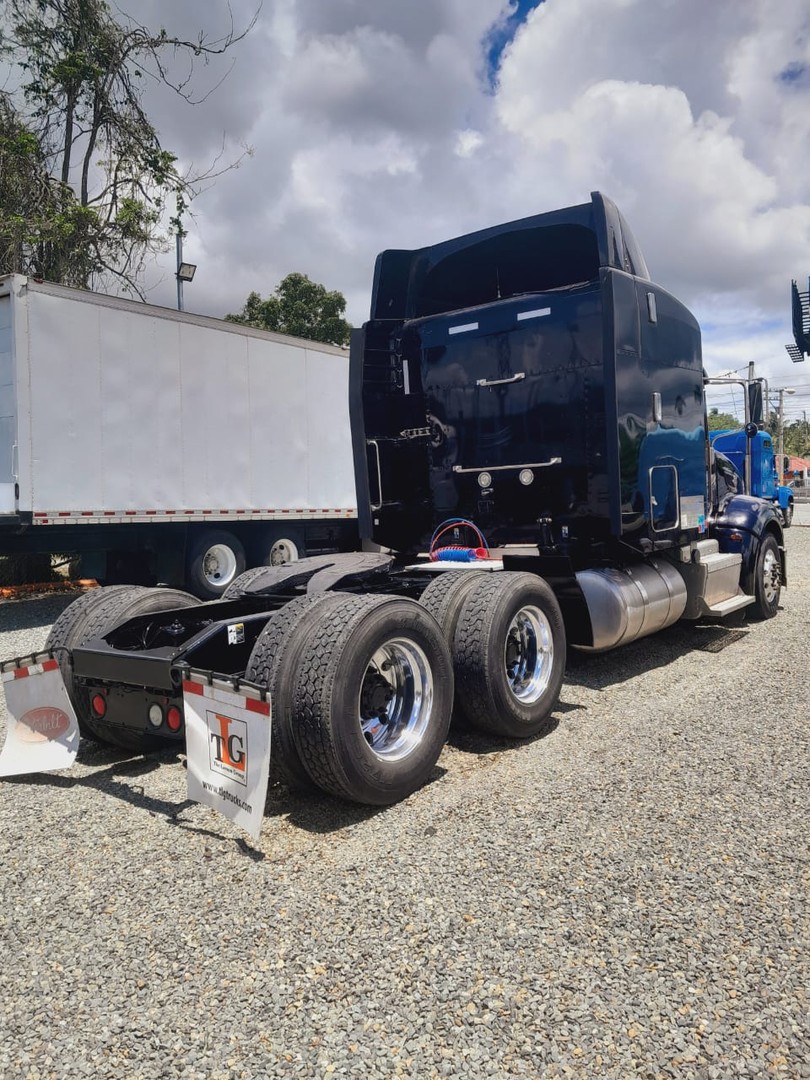 camiones y vehiculos pesados - Peterbilt 386 año 2013 2