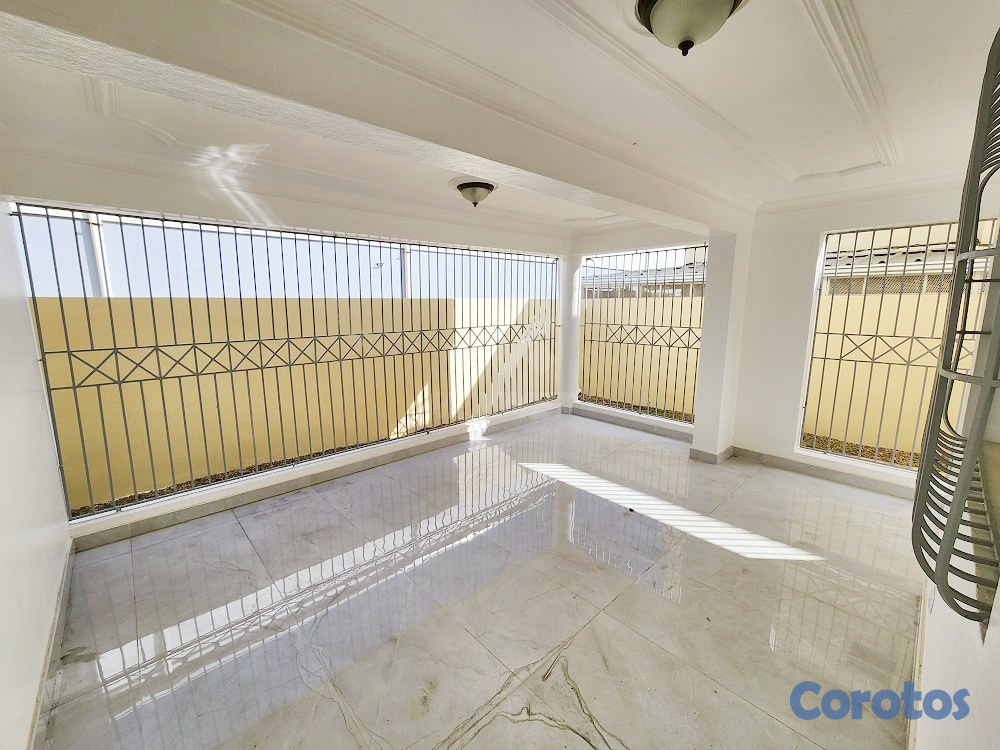 casas - CASA DOS NIVELES CON TERRAZA Y PATIO LAS HORTENCIA 7