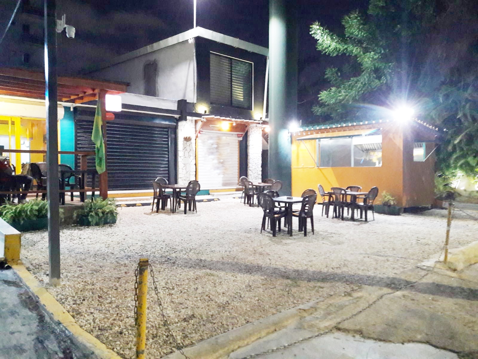 oficinas y locales comerciales - Local tipo Foodtruck 1