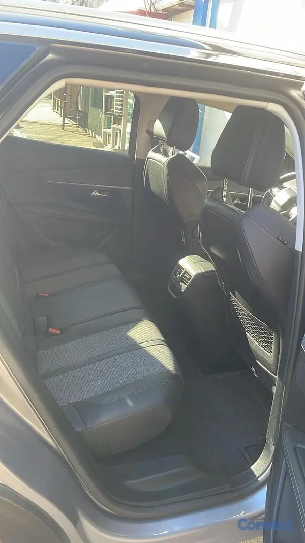jeepetas y camionetas - Peugeot 2021 8