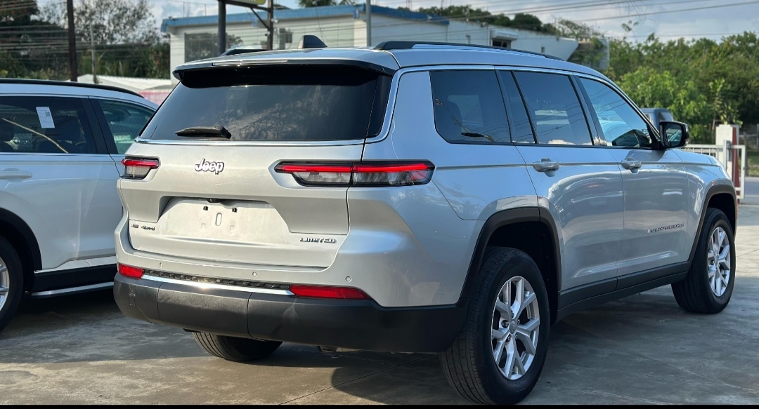 jeepetas y camionetas - 2021 Jeep Grand Cherokee Limited 4x4  1