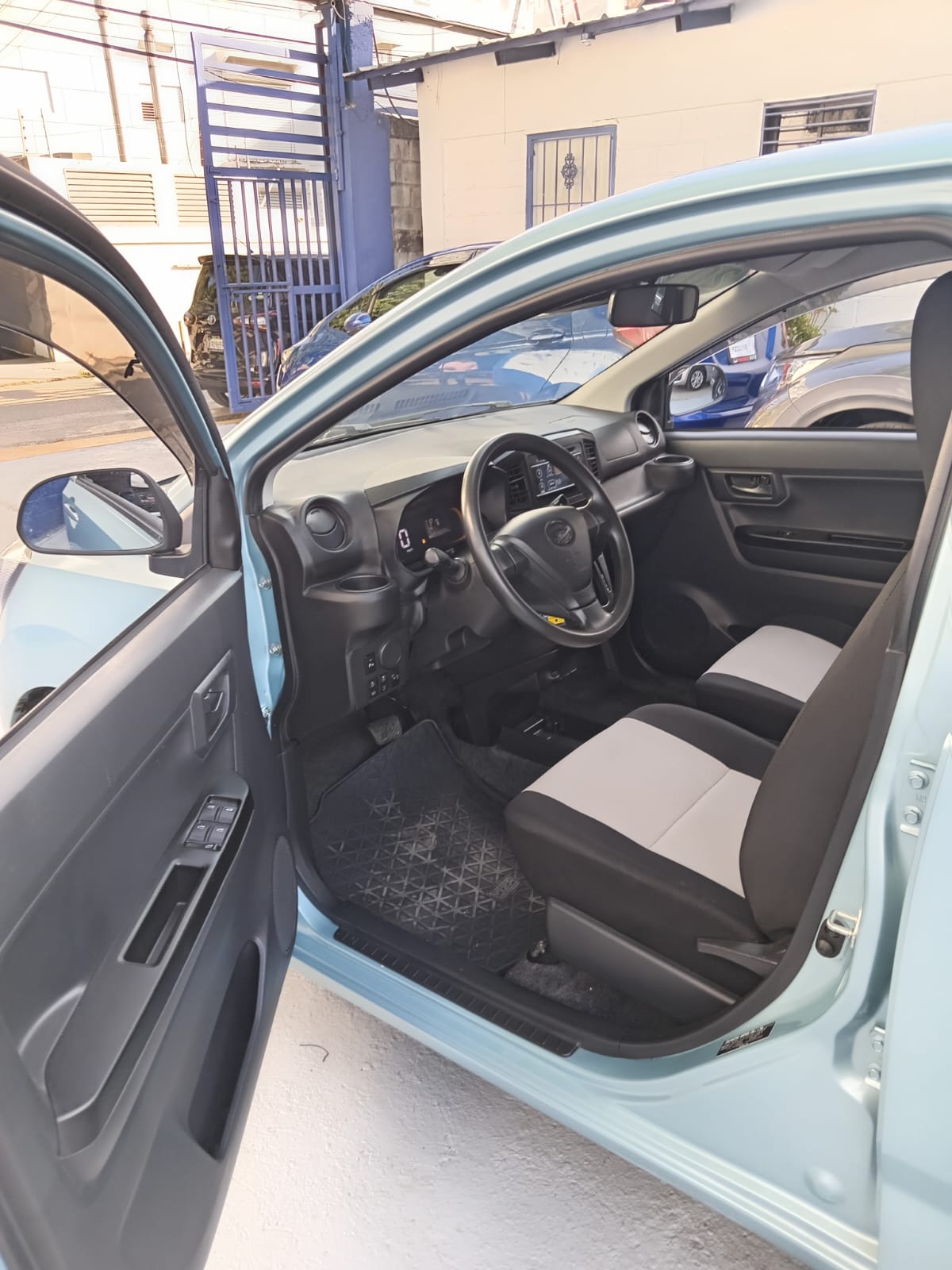 carros - DAIHATSU MIRA  6