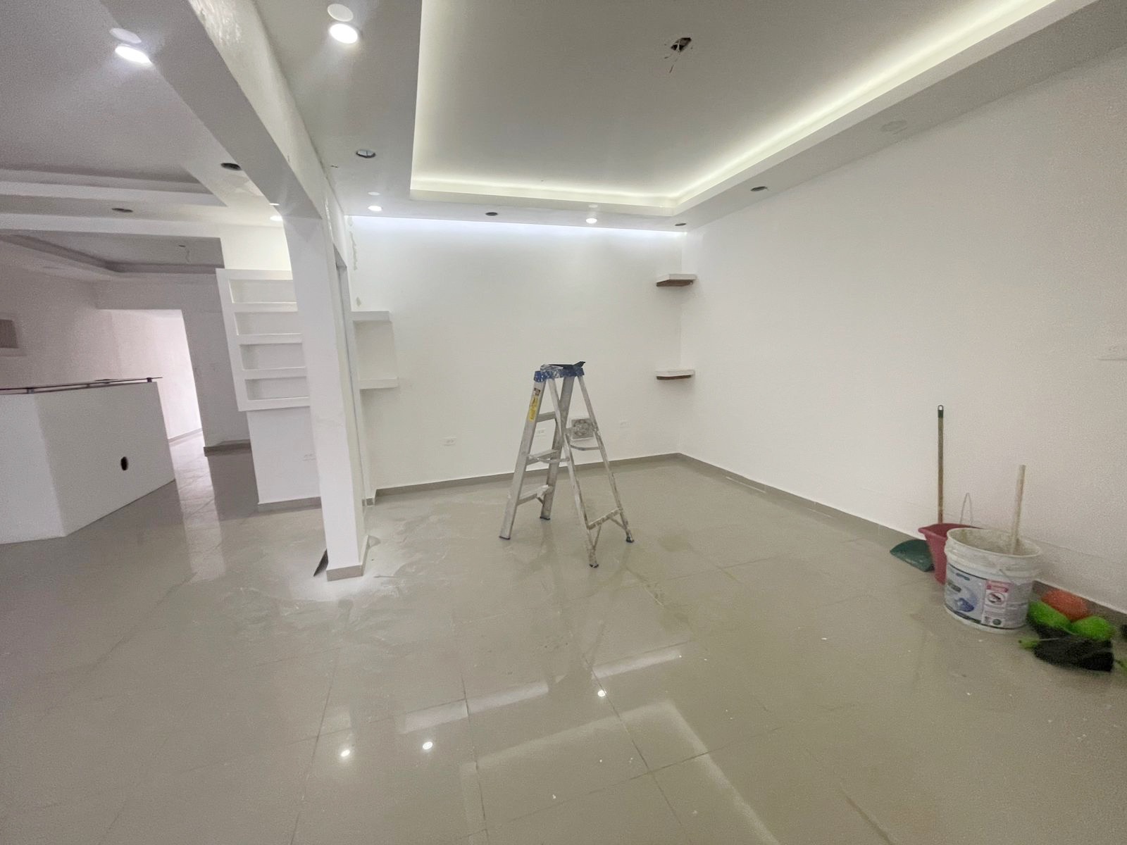 oficinas y locales comerciales - Propiedad céntrica en el millon  2