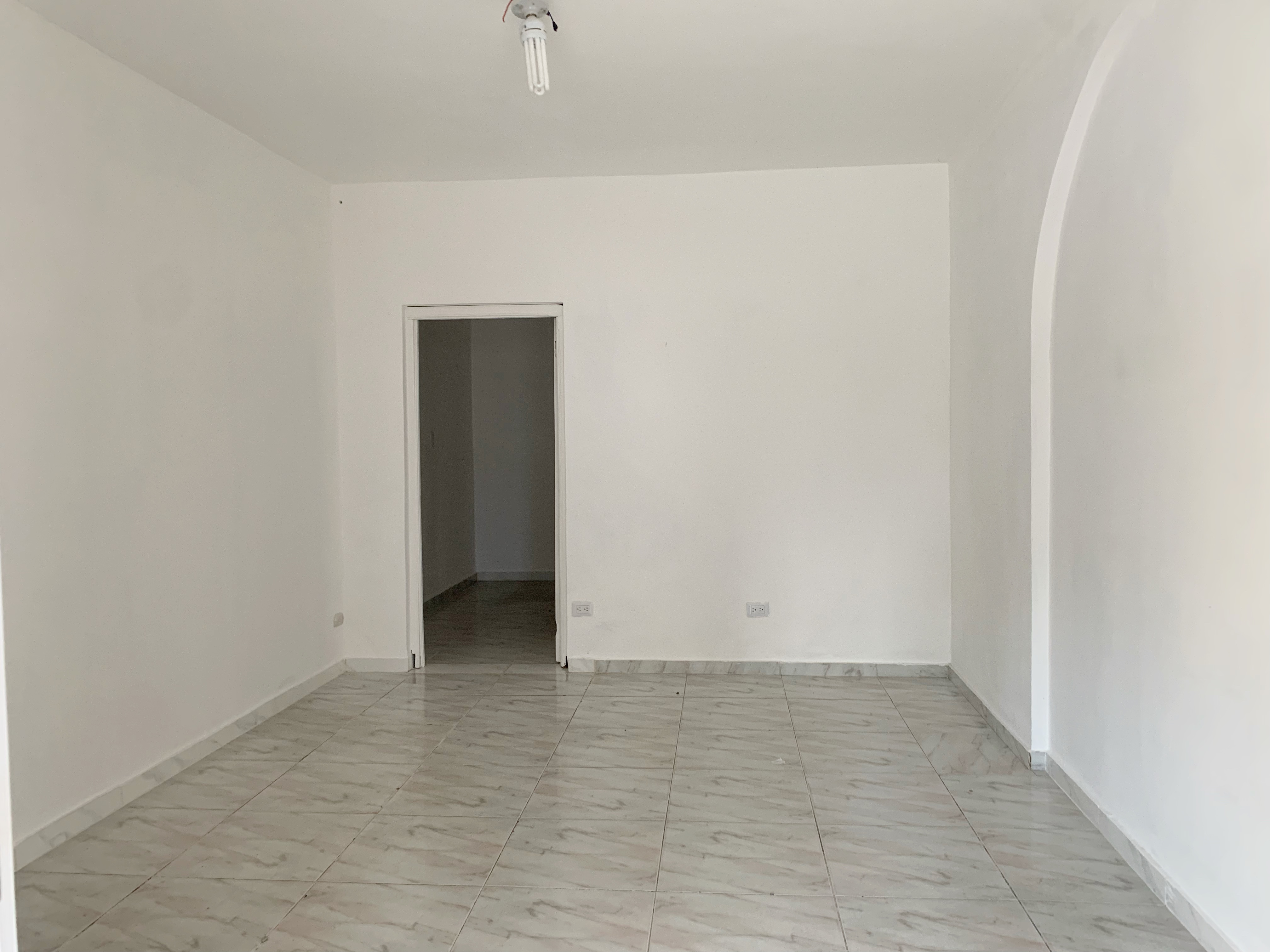 oficinas y locales comerciales - Alquiler local comercial primer nivel  4