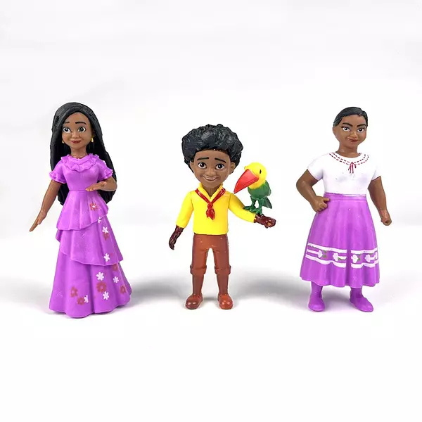 juguetes - Set de figuras de Encanto 6 piezas Mirabel juguete regalo casa madrigal 6