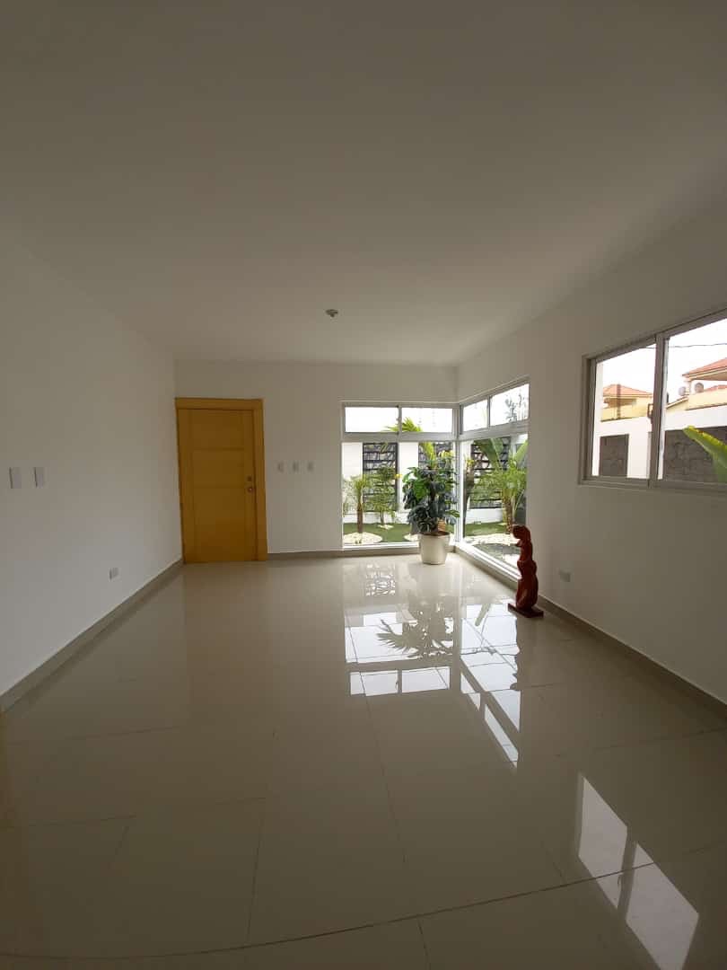 casas - Venta de Casa en Residencial Doña Idalia Madre vieja sur San Cristobal 5