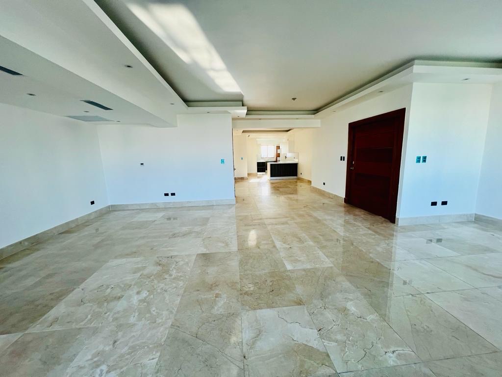 apartamentos - Cacicazgos, 1 por piso, 3 habitaciones, Estudio, 3 parqueos 