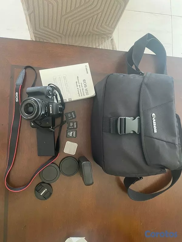 camaras y audio - La cámara Canon EOS M50 original del  2018.  4