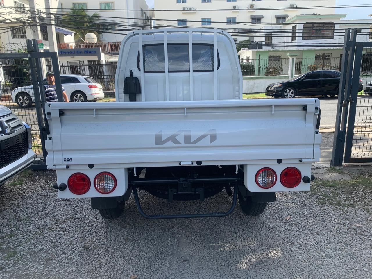 camiones y vehiculos pesados - Kia K-2700 Doble cabina 4x4 2024 2
