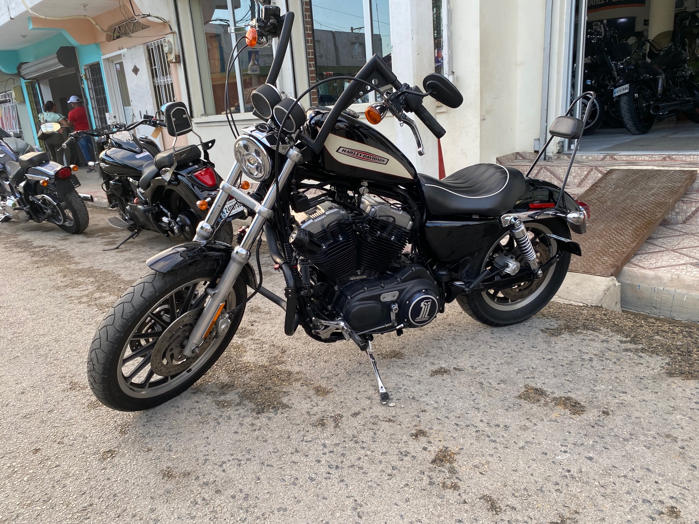 motores y pasolas - Harley Davidson Sportster XL 1200 2