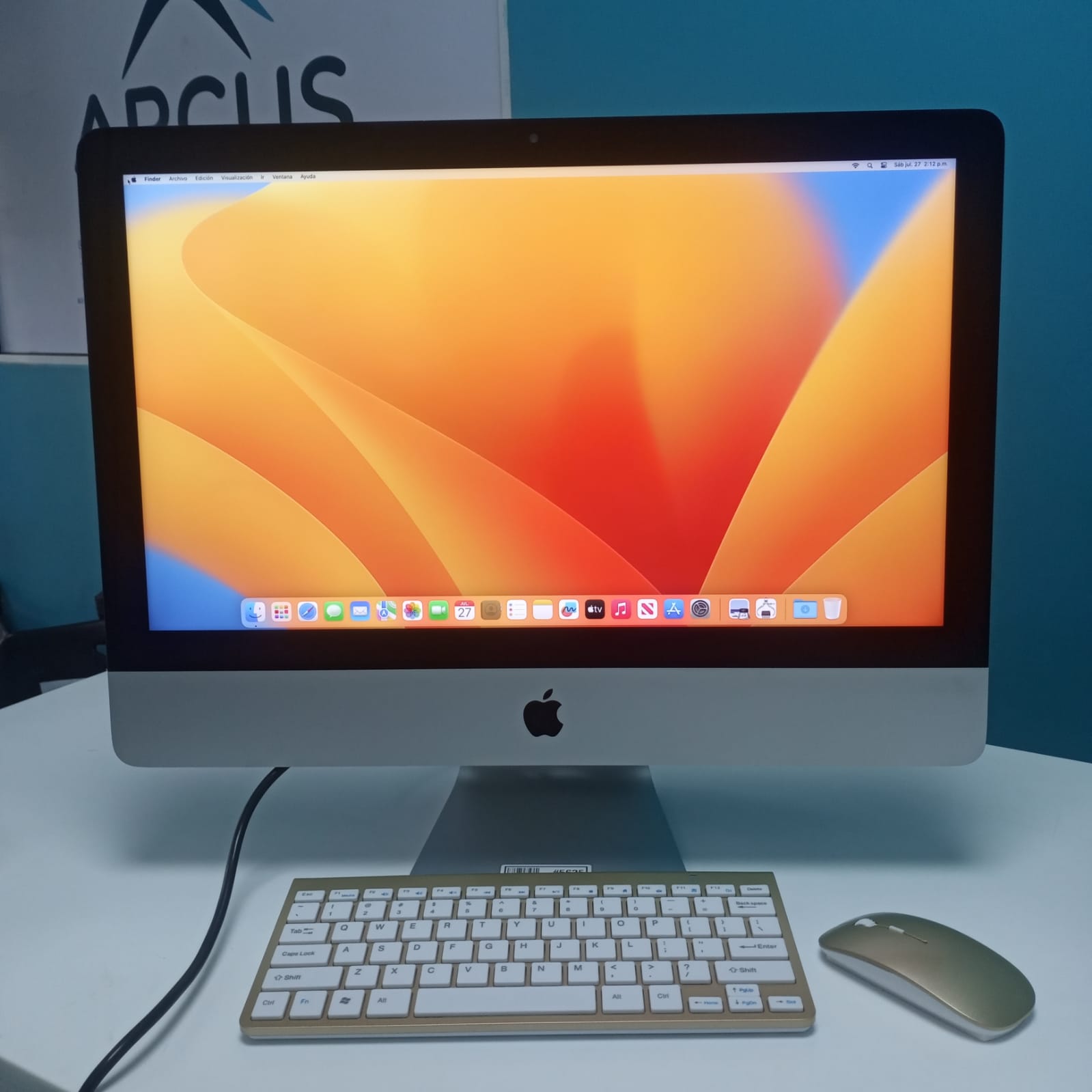 computadoras y laptops - All-in-One, Apple iMac (Retina 4K, 21.5-inch, 2017