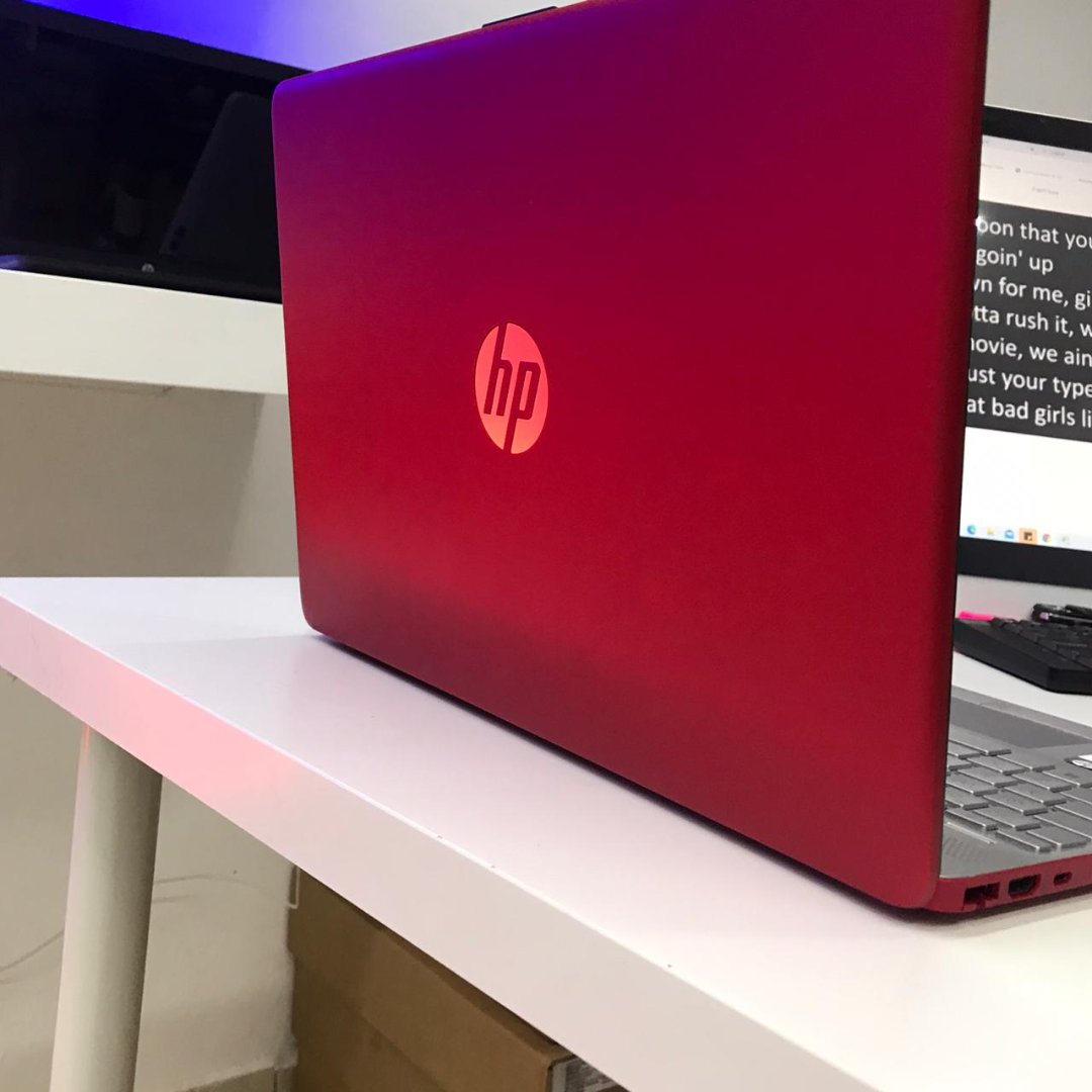 computadoras y laptops - Laptop HP 10ma generación un año de garantía  
