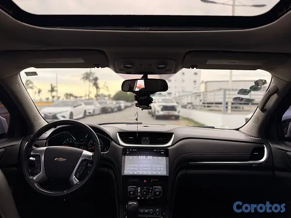 jeepetas y camionetas - Chevrolet Traverse LT 2017 8