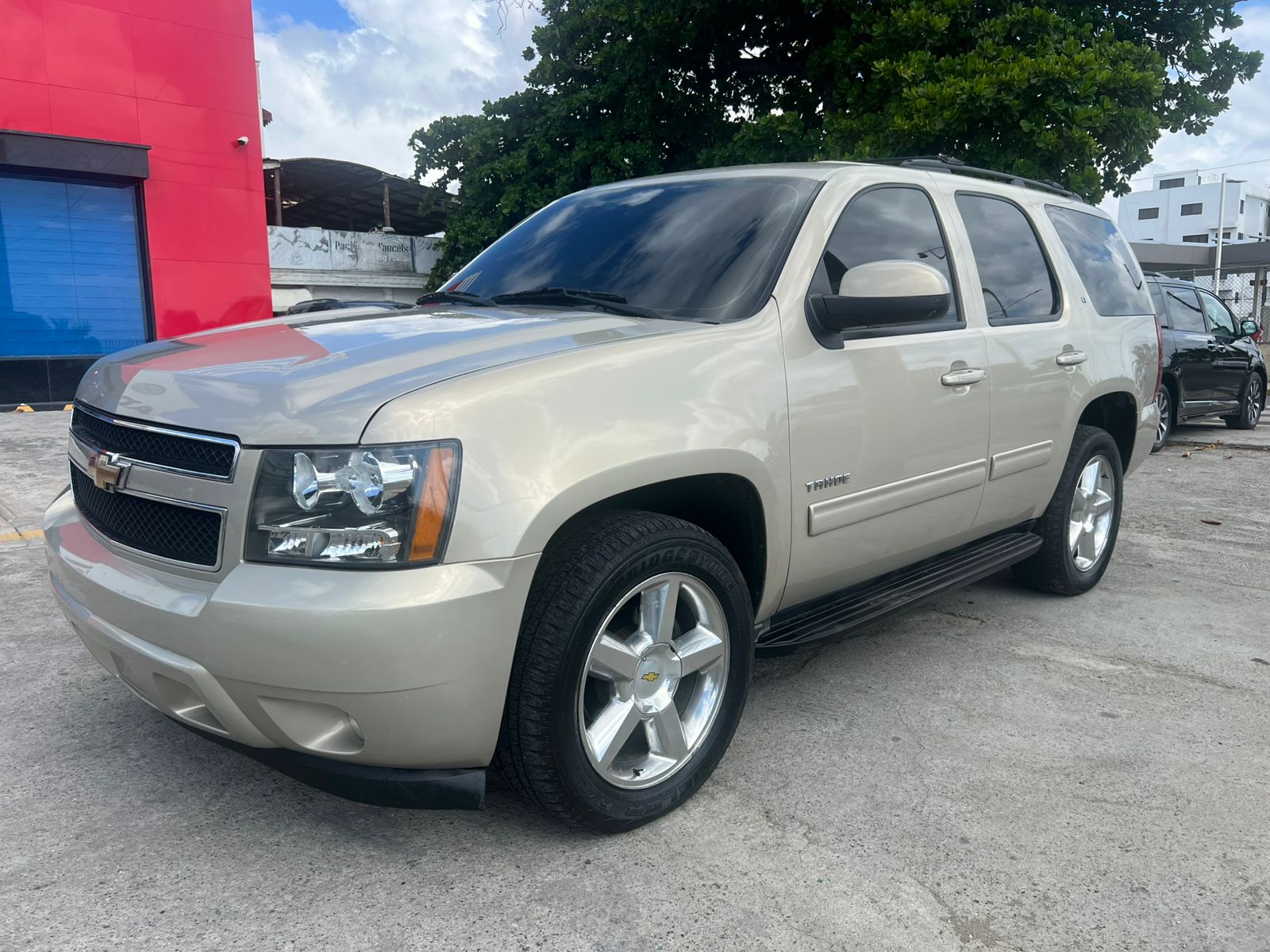 jeepetas y camionetas - Chevrolet Tahoe 2011