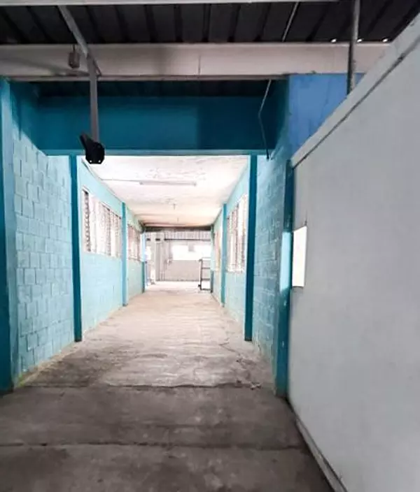 oficinas y locales comerciales - Venta de propiedad comercial Ens. La fe 4