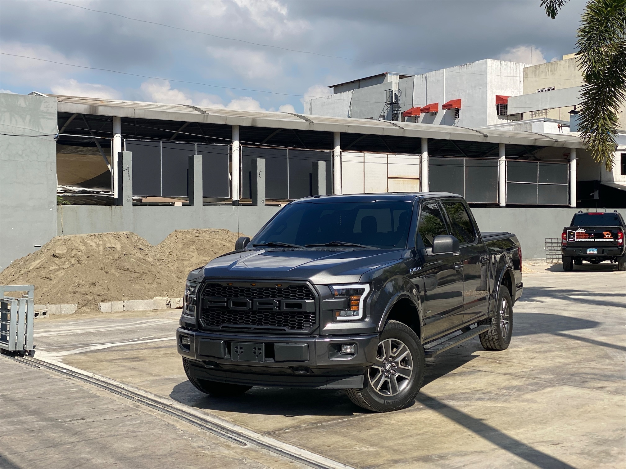 jeepetas y camionetas - FORD F-150 LAREAT 2017 4x4