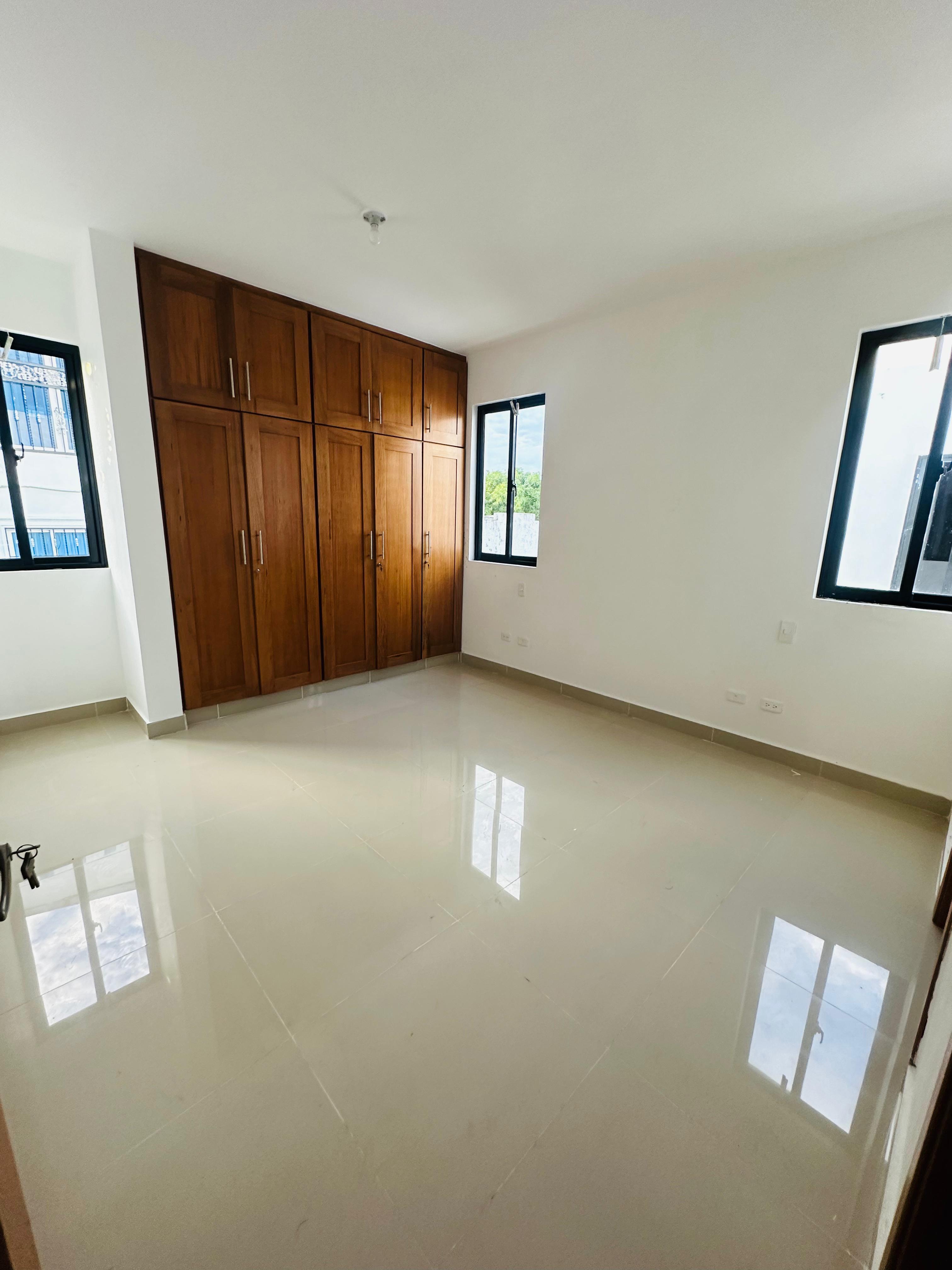 casas - CASA EN VENTA EN SANTIAGO. 2