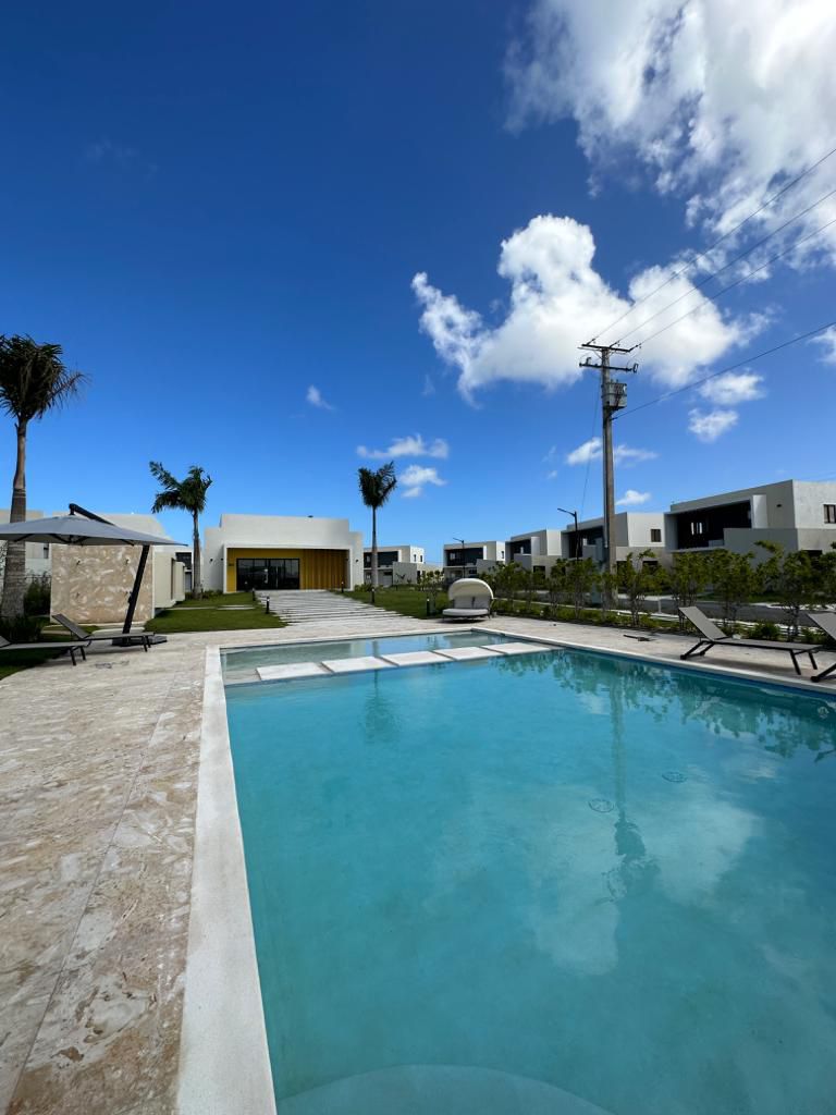 casas vacacionales y villas - Disfruta del paraíso en Punta Cana  0