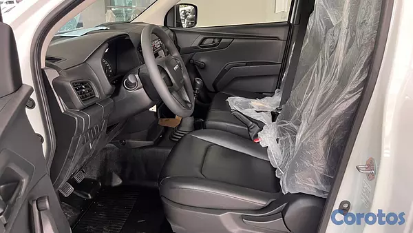 jeepetas y camionetas - Isuzu DMAX  7